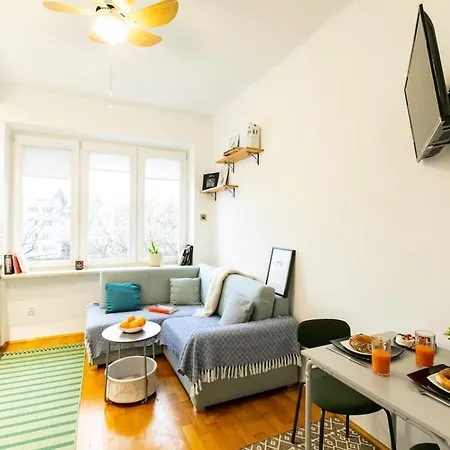 Apartment Sielecka 52 - 4os Apartament Warschau