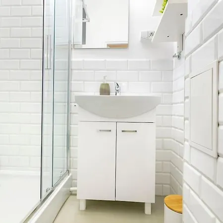 Sielecka 52 - 4os Apartament Daire Varşova